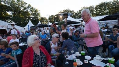 voor uit te nodigen. Een avond op het genodigdenterras of een ballonvaart is voor hen vaak een unieke ervaring. Feiten & cijfers evenement 15.000-20.