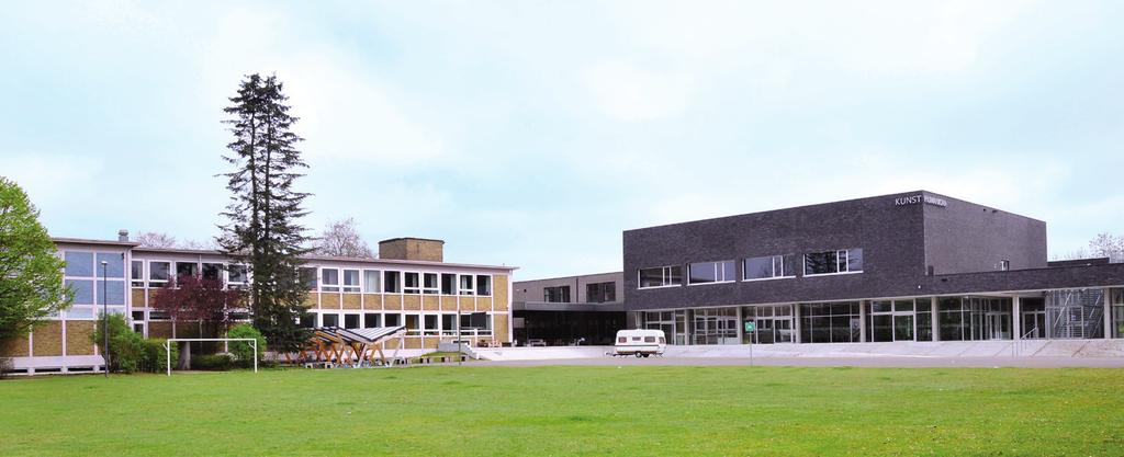 INFRASTRUCTUUR In 2003 zijn we op PIKOH, na een gestage groei, begonnen aan de uitbreiding van onze kunstencampus. Deze uitbreiding is opgedeeld in drie fases.