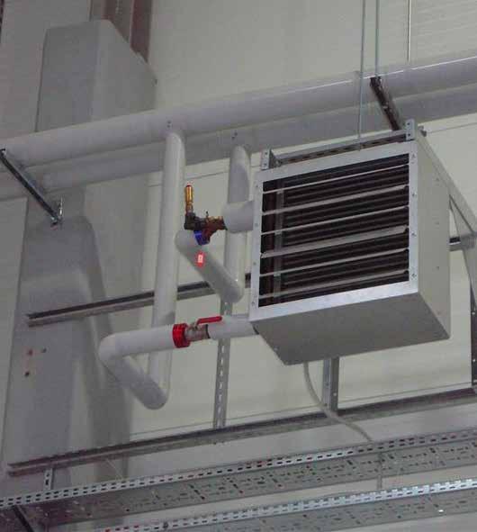 TANNER MDA De meest veelzijdige warmwater luchtverwarmer in de markt De TANNER MDA is een watergevoede hangende luchtverwarmer en kan horizontaal- of verticaal-uitblazend worden ingezet.