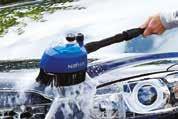 Dankzij ons uitgebreide assortiment kunt u alle onderdelen van uw auto reinigen waar de carwash niet bij komt.