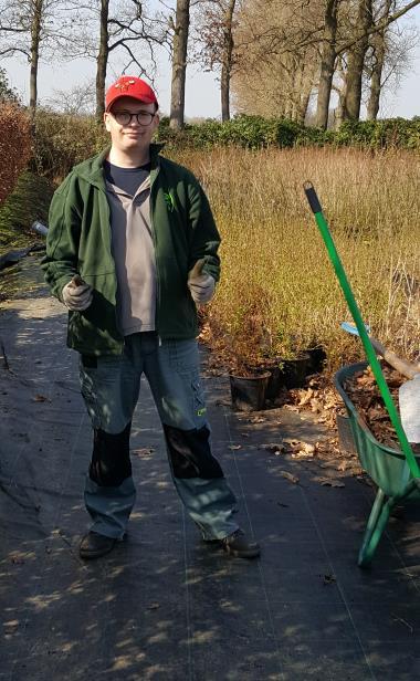 Ronleiding scholieren Op dinsdag 28 maart en vrijdag 31 maart zijn er leerlingen van het Berkenhofcollege in Breda op excursie geweest. Het waren per groep ongeveer 15 leerlingen met 3 leraren erbij.