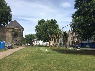 De gezamenlijkheid Andernach straalt energie uit / goede sfeer. Weinig -geen vandalisme Maatschappelijk / sociale meerwaarde: het gaat vnl.