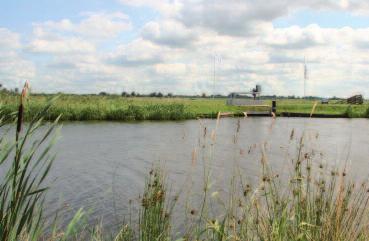 Vergaande uitbreiding waterberging in deelsystemen Een uitbreiding van de waterberging in deelsystemen kan tot een belangrijke verbetering van de waterkwaliteit leiden in polders mits de