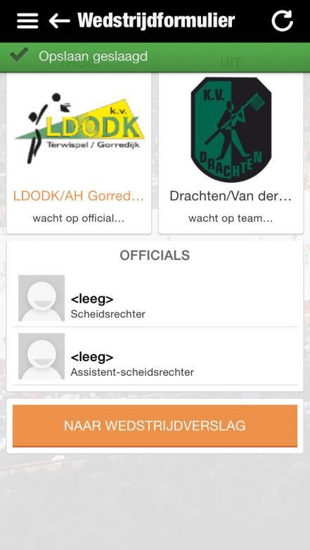 Zodra op de knop verstuur naar official (bij de KNVB heet deze knop Aanvoerder akkoord) gedrukt is gaat de app