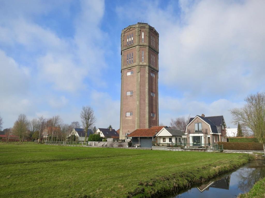 verbindt, is de grens van stedelijk en landelijk landschap.