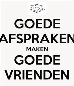 Bij twijfelweer lijkt het ons beter dat kinderen hun jas aandoen. In geen geval zullen ze nog terug binnen mogen om een jas te halen als ze die niet mee naar buiten hebben genomen.