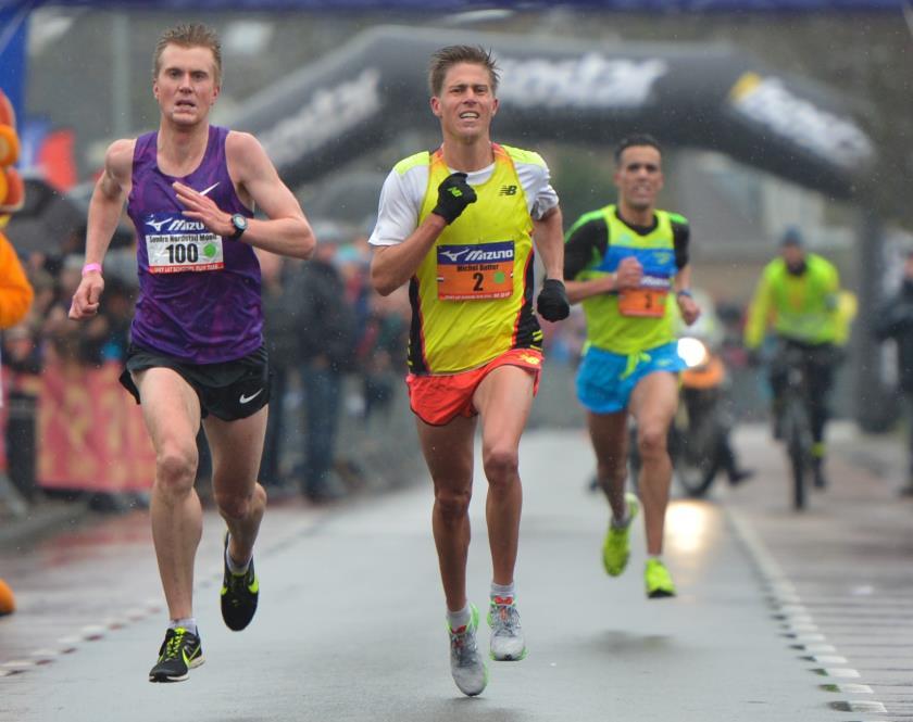 5) Historie winnaars NK 10 km Jaar Mannen Vrouwen 2016 Michel Butter Elizeba Cherono 2015 Abdi Nageeye Jip Vastenburg 2014 Abdi