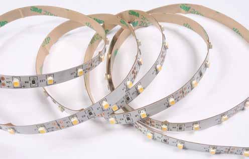 Flex 60 leds/m Range Flexibele strips De DecaLED Flex-serie bestaat uit een uitgebreide reeks flexibele LED strips, die hun toepassing vinden in rechte en gebogen koven en profielen, langs randen en