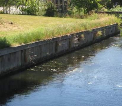 met heel weinig zichtbare beschadigingen en de constructie stabiel is. Kwaliteitsnorm: per 100 m1 gemeten op de waterlijn Onderhoudsstaat: Scheefstand: max.