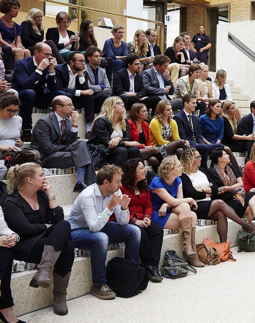 Beste bezoeker van het Haagsch College Hartelijke welkom bij het Grote Duitsland College in Perscentrum Nieuwspoort. Met de verkiezingen voor de deur richten we vanavond onze blik op onze oosterburen.