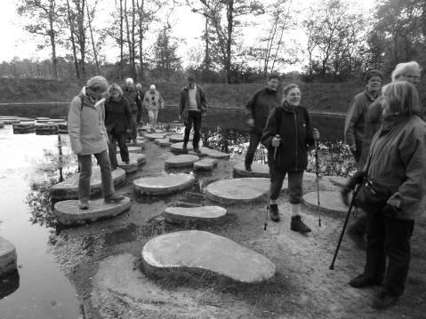 JAARVERSLAGEN 2011 HET BESTUUR In 2011 is de bestuurssamenstelling ongewijzigd gebleven en ziet er als volgt uit: Rewert Wolthoff - voorzitter Albert Becker - secretaris Hans Wienk - penningmeester