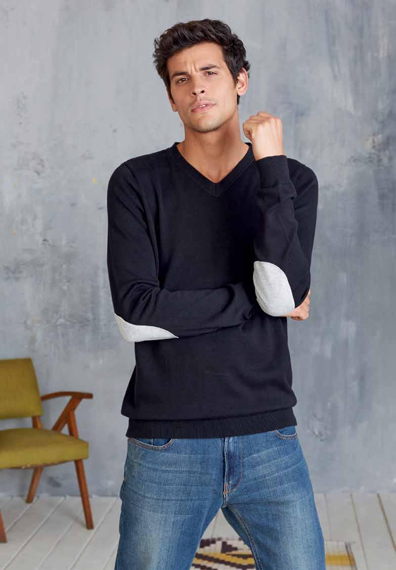 KArIBAN KNITWEAR & TROUSERS Getailleerde snit NEW S M L 3XL K978 240 g/m 2 Men's V-neck jumper 100% katoen. Getailleerde snit. Kraag in rib en 'fantasie' nektape.