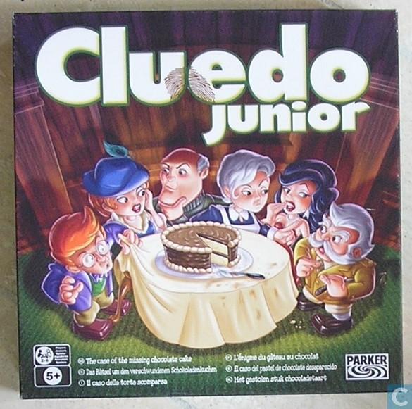 GB11 Cluedo Junior Het gestolen stuk chocoladetaart. 5+ De ondertitel van deze juniorversie is heel goed gekozen: het gestolen stuk chocoladetaart.