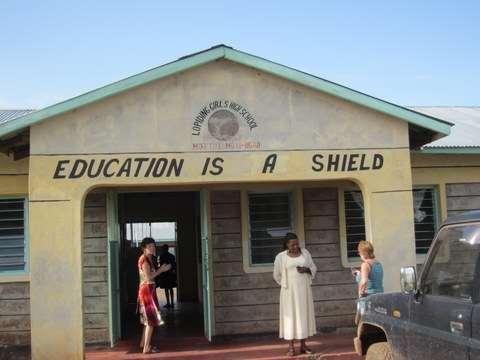 Project Lopiding Girls School, Lokichoggio, Kenia 2013 De headmistress