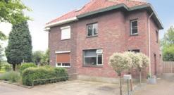 k. Echt Narcissenstraat 152 - Ruime 2 onder 1 kapwoning met grote aanbouw - Gezinswoning met