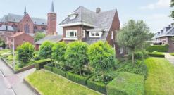 - Woning met garage en carport Vraagprijs 199.500,- k.