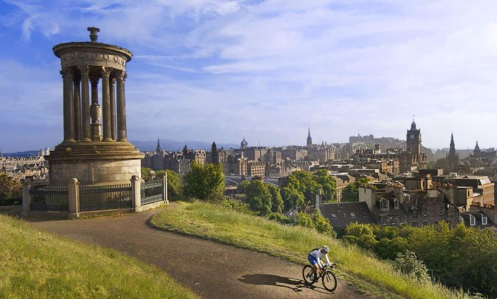 SCHOTLAND GROOT-BRITTANNIË Kilts en doedelzakken. Het prachtige Edinburgh en Glasgow zijn een bezoek dubbel en dwars waard! Edinburgh weet al haar bezoekers te betoveren.