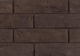 Guinea rock Geperforeerde donkerbruine mechanische gevelsteen met ruwe rotstextuur, gemaakt op basis van Ieperiaanse klei, met toevoeging van mangaanoxide, ingewerkt met paars zand en oxiderend