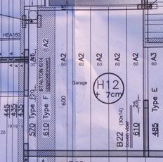 standaardbreedte van 60 cm niet past, kan men smallere randelementen van 30 of 40 cm breedte gebruiken ter afsluiting van een lokaal.