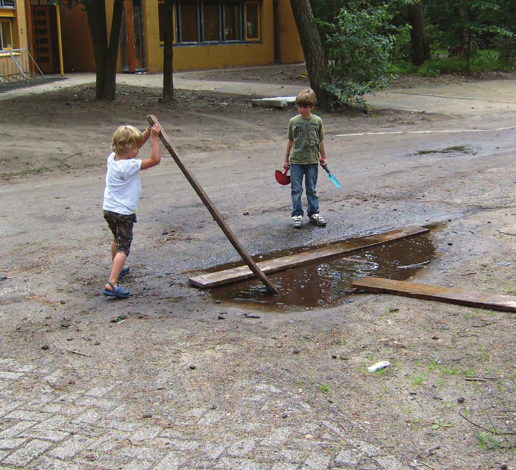 VISIE Laat de differentiatie in natuur het spel bepalen Breng alle leeftijden (samen) in beweging!