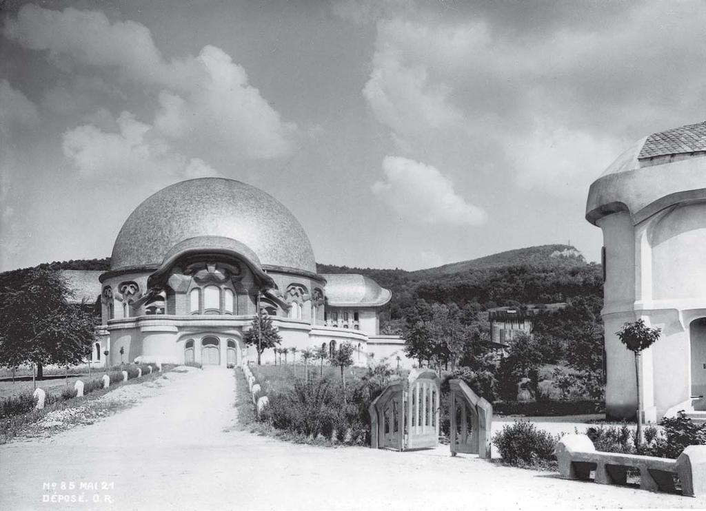 Het eerste Goetheanum vanuit het westen op