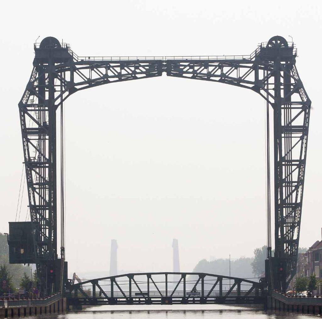 Met het oog op de toekomst Het wordt druk op de waterwegen. W&Z stelt alles in het werk om de veiligheid van schippers en andere waterweggebruikers te waarborgen.