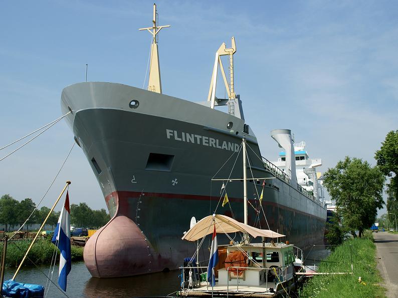 1999 in beheer bij Ancora AFS Shipping B.V., Rotterdam. 29-7-2002 thuishaven: Willemstad-N.A. 2002 in beheer bij Flinter Groningen B.V. 5-2004 verkocht aan Cemsea Shipping Co. Ltd.