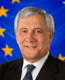 POLITIEK NIVEAU INHOUD 4 Voorwoord van Dimitrios Papadimoulis, ondervoorzitter van het Europees Parlement 5 Leden 6 Vertegenwoordiging van vrouwen in het EP en in de nationale parlementen per