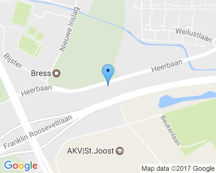 LOCATIEAANDUIDING BEREIKBAARHEID De locatie is uitstekend bereikbaar met zowel de auto als met het openbaar vervoer. De locatie ligt nabij de afslag Breda Noord van de snelweg A27 (Utrecht/Breda).