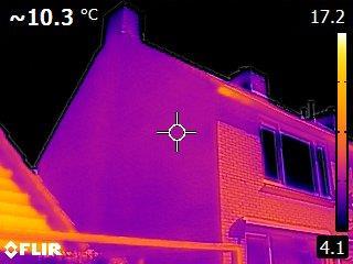 Op de onderstaande foto s ziet u infraroodfoto s van rondom de woning.