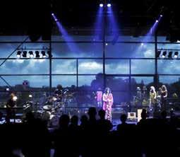 NYNKE VAN DER VEGT, RABOBANK LEEUWARDEN FOTO: GERT-JAN TEN BERGE De kleine zaal heeft vier losse tribunes