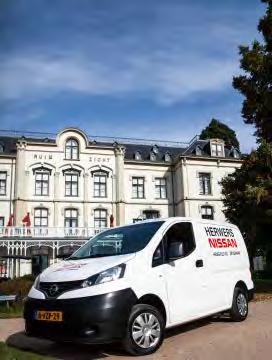 nissan nv200 Dealer: Autobedrijf HERWERs Afgevaardigde tijdens testdag: Jos HERWERs sr. Jordi van Riet: De Nissan NV200 is een nette auto die erg goed rijdt.