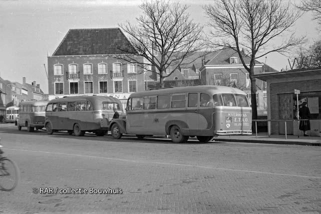 heeft gedurende vele jaren dienst gedaan op de lijndiensten die in de regio Tiel werden gereden. Speciale kenmerken van deze bus zijn de aluminium buitenzijde en de houten vloer.