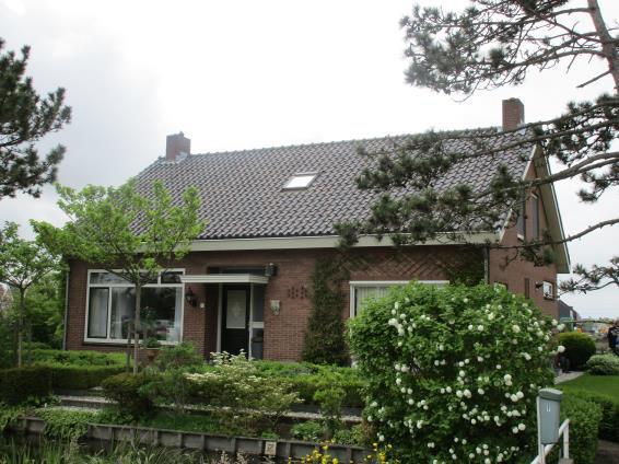 2. Gebiedsbeschrijving Het plangebied ligt ten zuiden van de kern van Rijswijk en ten noordwesten van de kern van Delft (figuur 1 op de vorige pagina) in de provincie Zuid-Holland.