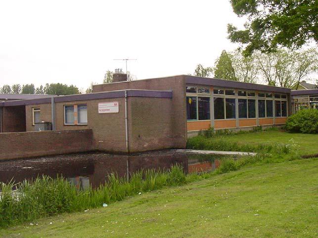 4.3 Openbare basisschool Schateiland, locatie De Schakel De basisschool Schateiland (het voormalige De Schakel) is in Bloemendaal gevestigd in een dislocatie aan de Mercatorhof 7.