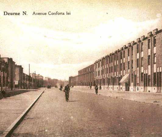 De buurt CONFORTA IN DEURNE - NOORD De buurt Conforta werd ontworpen en gebouwd door bouwonderneming Conforta in 1926. In 1928 was het 1000ste huis klaar.