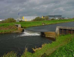 Van oorsprong is de Oude Vaart een langzaam stromende meanderende beek. De Oude Vaart stroomt aan de noordzijde van Meppel uit in het Meppelerdiep (kaart 12.1).