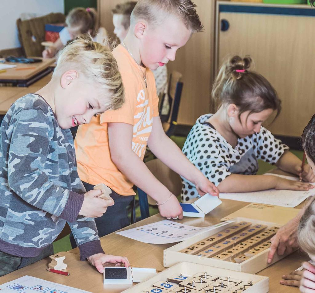 Als traditie en technologie elkaar ontmoeten gebeuren er wonderlijke dingen Creëer betekenisvolle leermomenten met connected ontwikkelingsmaterialen: tastbare materialen die communiceren met apps en