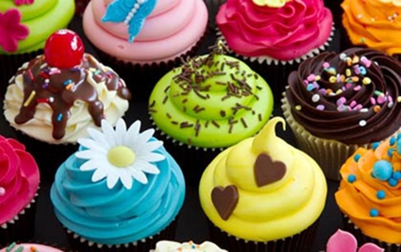 Donderdag 18 Mei 2017 Cup cakes decoreren In de lente themaweek is