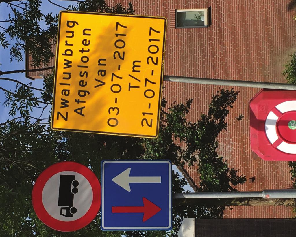 2. In juli 2017 grote verkeershinder in Vlietwijk Nog één maand is er grote verkeershinder door werkzaamheden Zwaluwbrug, Raadhuislaan Professor Einsteinlaan in en om de Vlietwijk.