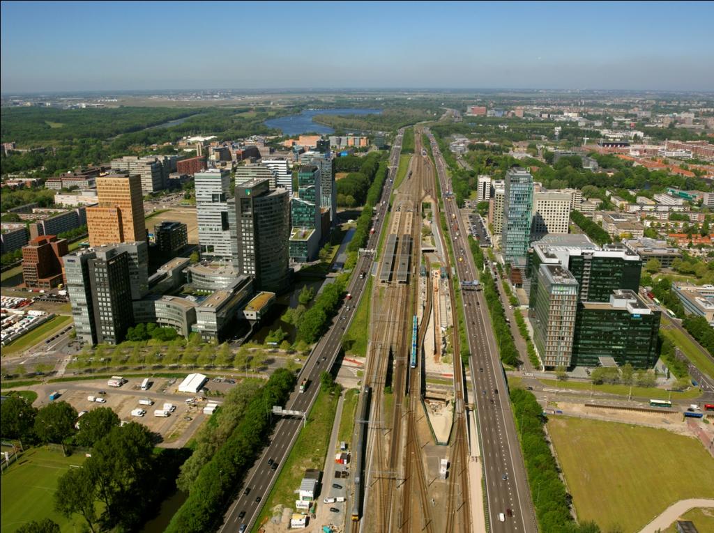 ZuidasDok Milieueffectrapportage (planmer) De Projectorganisatie ZuidasDok is een samenwerking van Rijkswaterstaat, ProRail