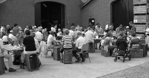 Nr. 81 Juni 2006 1 Fanfare St. Caecilia Schimmert Fanfare-info Voor de gehele fanfare-familie. Uitgave onder verantwoordelijkheid van het bestuur. Coördinatie: José Eijssen, tel.