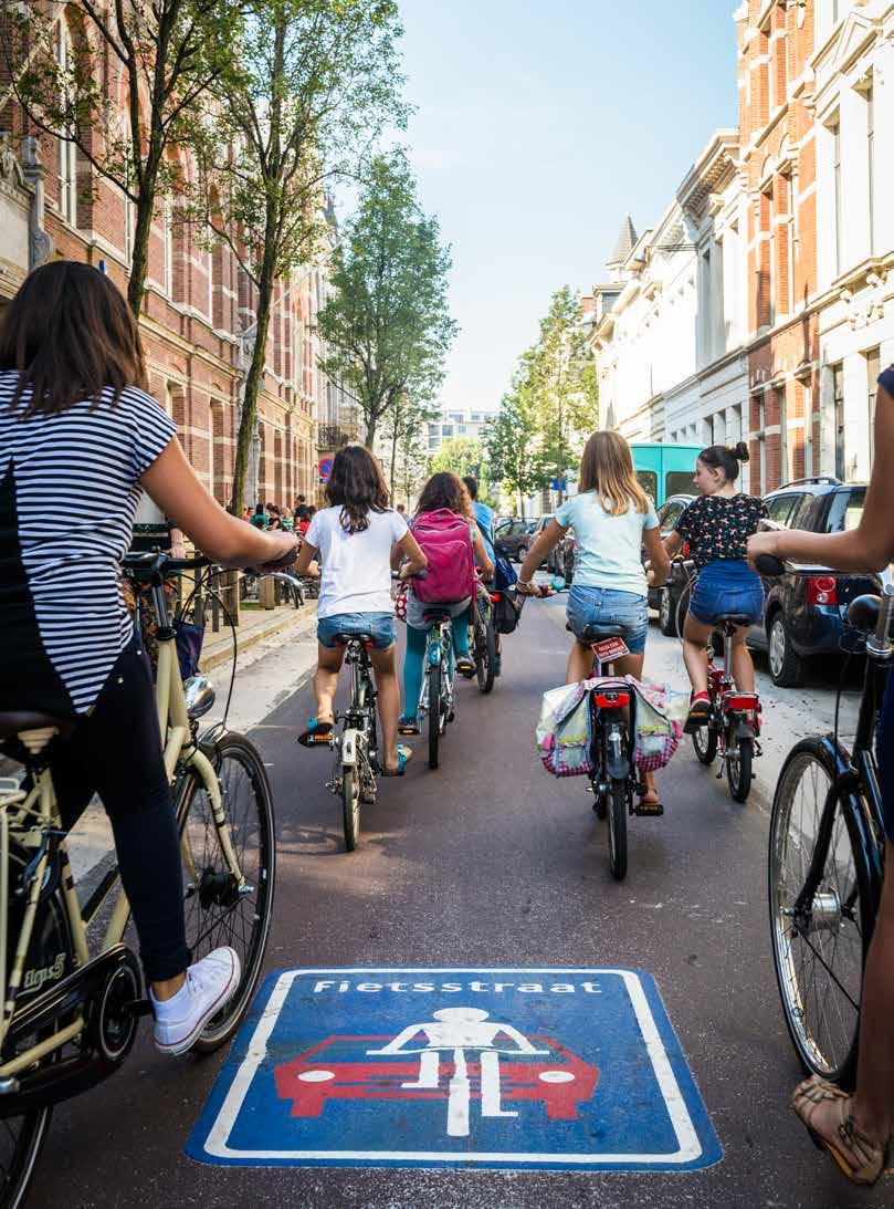 Mobiliteitsplan: Antwerpen actief en bereikbaar Het mobiliteitsplan schuift 5 thema s naar voor waarmee Antwerpen deze bestuursperiode een flinke stap vooruit zal zetten.