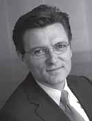 Mark Heemskerk is bijzonder hoogleraar pensioenrecht aan de Radboud Universiteit Nijmegen en pensioenadvocaat bij Blom Advocaten te Nieuwegein mr. dr.