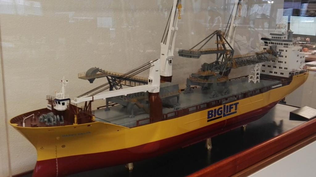 Eerste verplaatsbare hijskraan Biglift megaschip 4. Beoordeling Productbeoordeling De productbeoordeling gaat over de prestatie van het team.