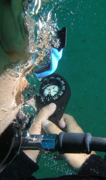 Navigatievaardigheden staan je toe je tijd onder water beter te gebruiken.