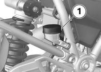 voorkeur een BMW Motorrad partner. Bij een te laag remvloeistofpeil kan lucht het remsysteem binnendringen. Dat leidt tot een sterk verminderde remwerking.