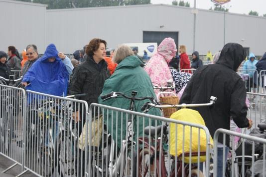 Op 1 januari 2015 zijn we gestart met 12 vrijwilligers en geëindigd op 31 december 2015 met 7 vrijwilligers, waarvan er 2 ook in het Hospice werkzaam zijn.