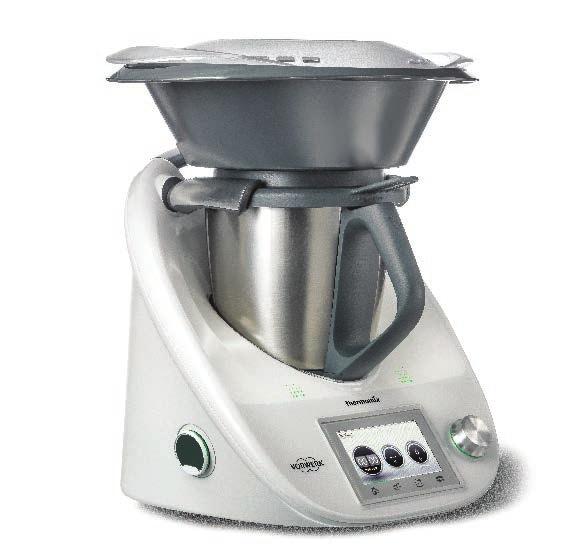 MulTiTalenT MeT 12 functies De Thermomix TM5 is een slimme keukenpartner, die u op ideale wijze helpt bij de bereiding van lekkere en voedingsrijke gerechten en dit zonder dat u hem hoeft uit elkaar