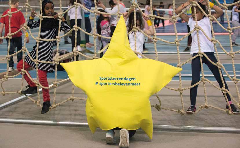 Sport Vlaanderen werkt hiervoor samen met de Stichting Vlaamse Schoolsport, waarmee we ook een aantal evenementen coördineren.